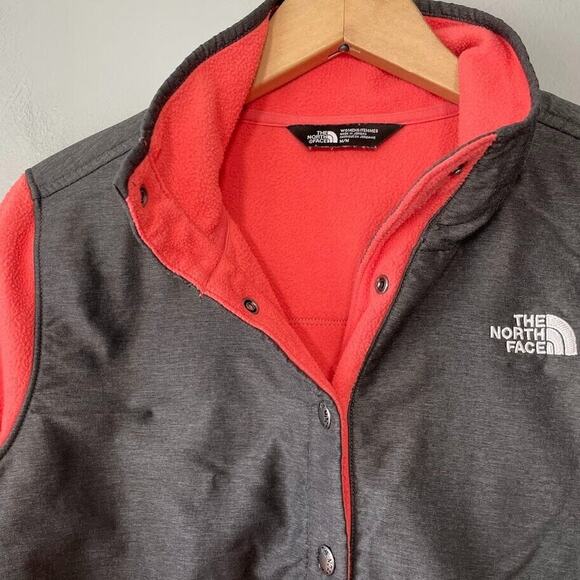 The North Face Womens Size Medium Coral Fleece Tundra 1/4 Snap Jacket Gorpcore - Picture 4 of 10
